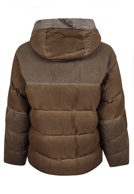 26FW 씨피 컴퍼니 숏패딩 21CMOW115A 006369S R30 BROWN - C.P. COMPANY