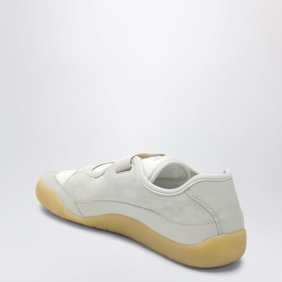 26FW 프라다 메쉬 나일론 로우톱 스니커즈 2EE487G0003H0K White - PRADA