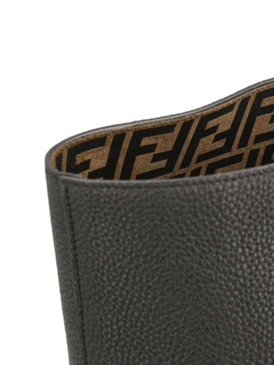 26FW 펜디 미디엄 롤 토트백 미디엄 롤 토트백 8BH444B1E7F0RQ5 Black - FENDI