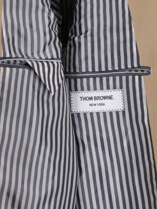 26FW 톰브라운 발마칸 칼라 매킨토시 오버코트 MOC001A 00249250 Neutrals - THOM BROWNE