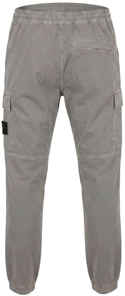 26FW 스톤 아일랜드 와펜 패치 테이퍼드 팬츠 L2S15 3100033 S00L1 V0160 GREY DOM - STONE ISLAND