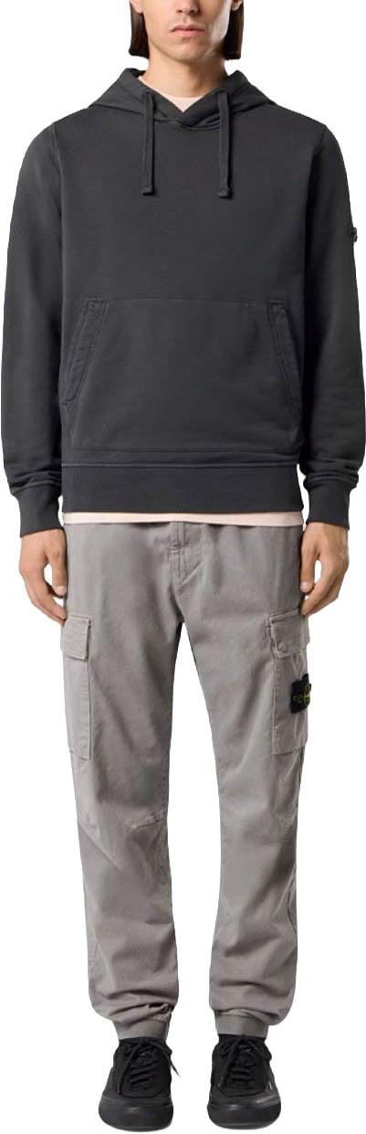 26FW 스톤 아일랜드 와펜 패치 테이퍼드 팬츠 L2S15 3100033 S00L1 V0160 GREY DOM - STONE ISLAND