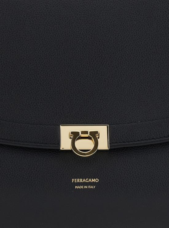 26FW 살바토레 페라가모 숄더백 21A8660796250 Black - SALVATORE FERRAGAMO