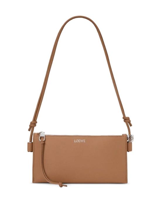 26FW 로에베 나파 카프스킨 조야 파우치 나파 카프스킨 조야 파우치 C630R10 X039579 - LOEWE