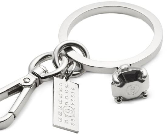 26FW 마르지엘라 키링 SM6UA0022P9210951 SILVER - MAISON MARGIELA