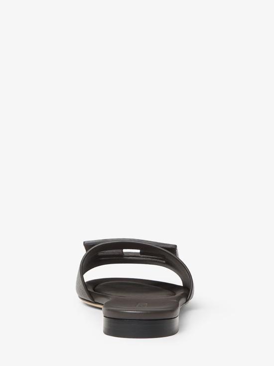 26FW 펜디 뮬/슬리퍼 8R9264B1RFF1UOL MARRONE - FENDI