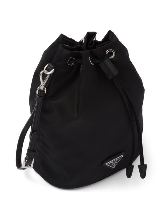 26FW 프라다 삼각로고 리나일론 버킷백 1NS369R067F0002 Black - PRADA