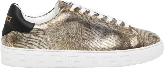 26SS 베르사체 스니커즈 10144601A166286XA2V GOLD
