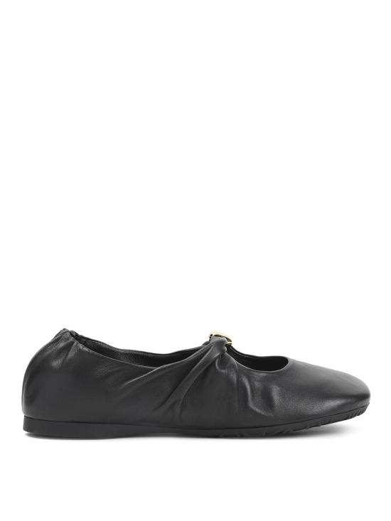 26FW 로에베 나파 램스킨 페블 소프트 발레리나 L815466X46 1100 BLACK