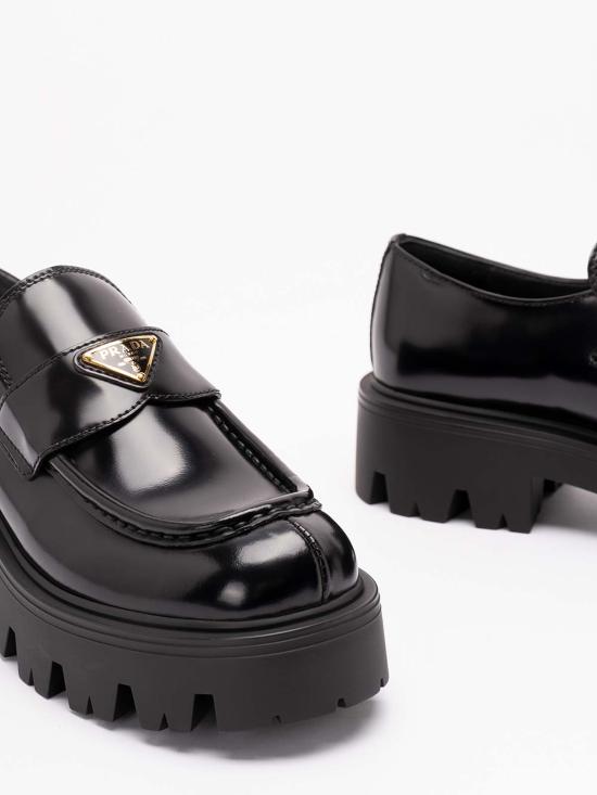 26FW 프라다 브러쉬드 레더 로퍼 1D185O055FB050F0002 BLACK - PRADA