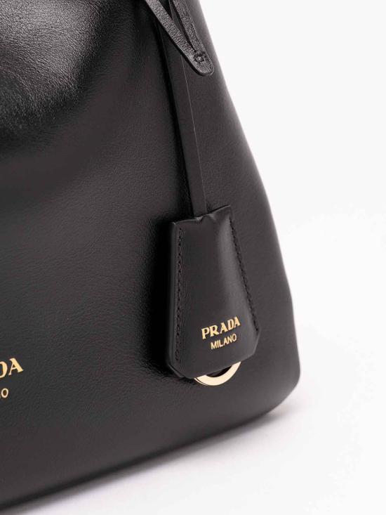 26FW 프라다 숄더백 1BC3012ZRNVLEYF0002 BLACK - PRADA