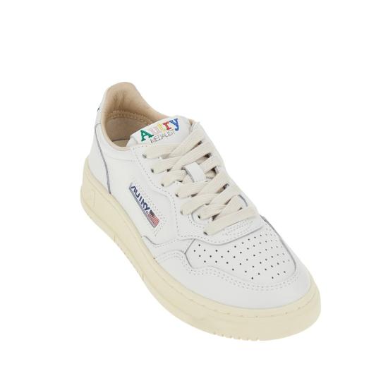 26FW 오트리 메달리스트 로우 레더 스니커즈 AULWBG01 White - AUTRY