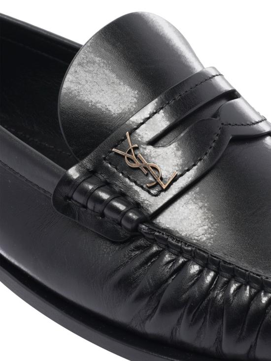 26FW 생로랑 모노그램 레더로퍼 820648AAELH 1000 Black - SAINT LAURENT