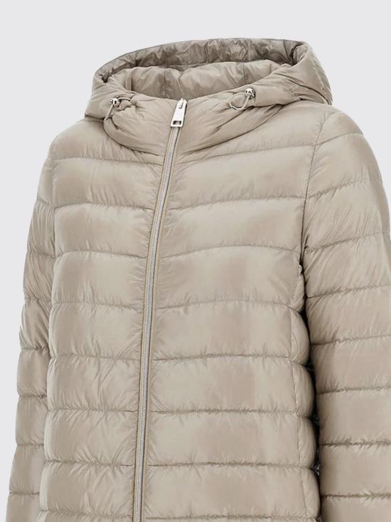 26FW 에르노 A 쉐입 나일론 울트라라이트 리조트 다운 자켓 PI00133DR12017Z 1985 Cream - HERNO