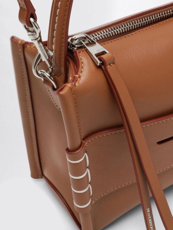 26FW JW앤더슨 숄더백 HB0716LA0383 640 Brown - JW ANDERSON