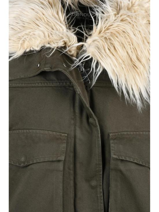 25FW 돈답 무스탕 밀리터리 그린 색상의 퀼팅 안감 탈부착식 퍼 캔버스 재킷 - DONDUP