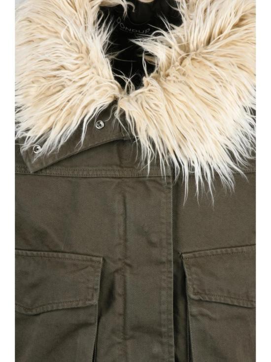25FW 돈답 무스탕 밀리터리 그린 색상의 퀼팅 안감 인조 모피 칼라 면 파카 - DONDUP