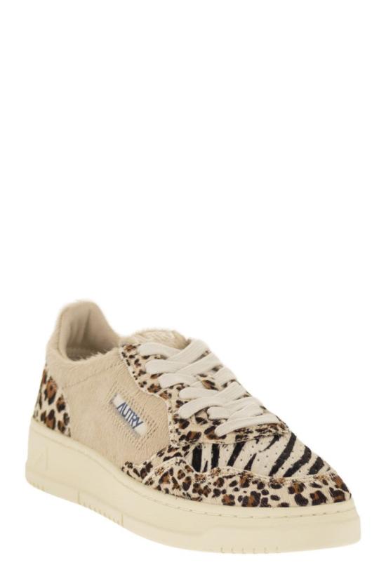26FW 오트리 메달리스트 로우 레더 스니커즈 AULWJA02 BEIGE - AUTRY