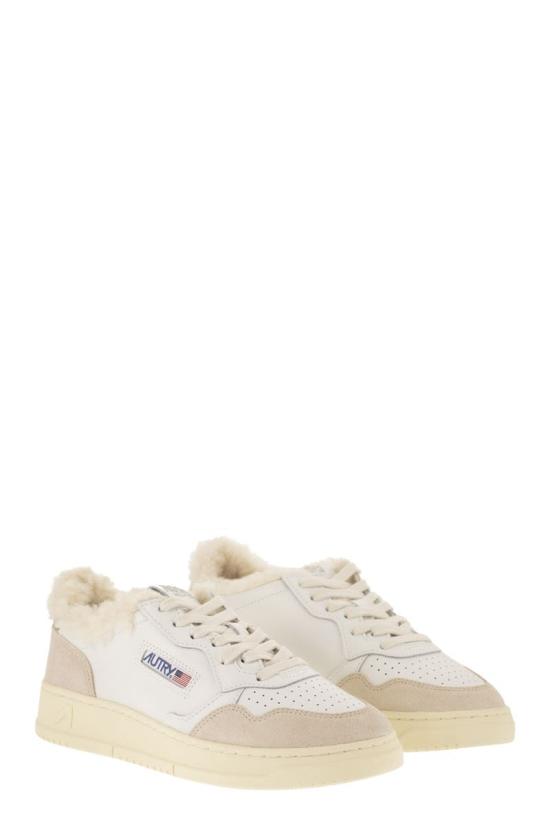 26FW 오트리 스니커즈 AUXWLS75 WHITE - AUTRY