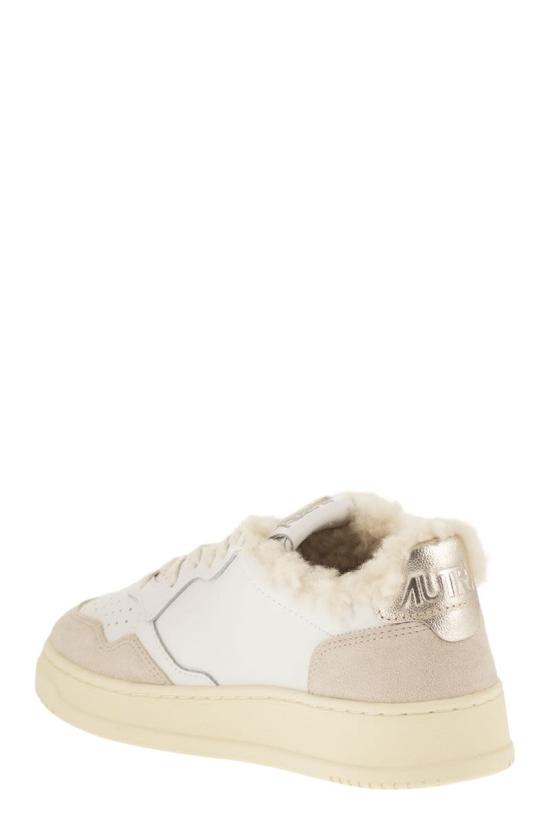 26FW 오트리 스니커즈 AUXWLS75 WHITE - AUTRY