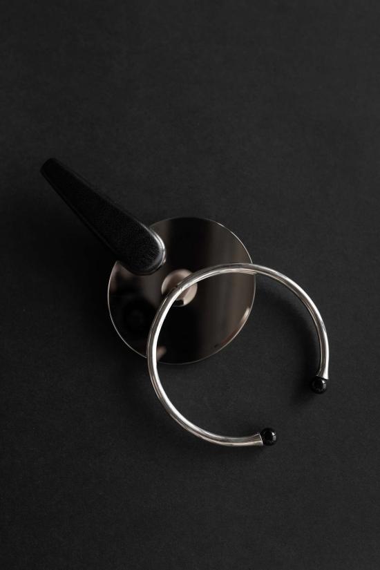 만시 이어링 마안시 오브 스터드 귀걸이 14mm - MAANCY