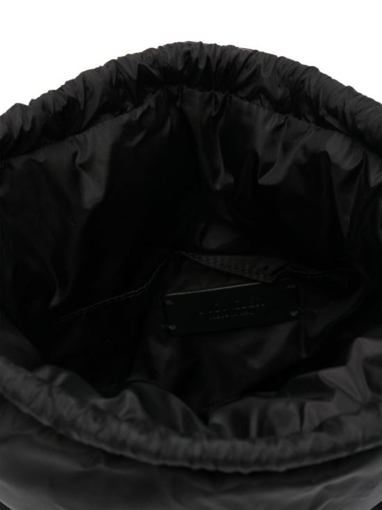 26FW 몽클레어 숄더백 L209B5I00002M6275 999 BLACK - MONCLER