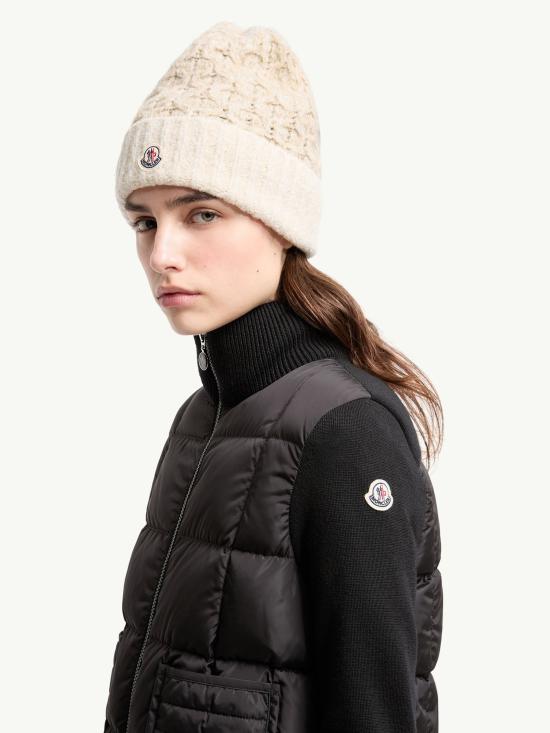 26FW 몽클레어 스웨터 L20939B00067M1131 999 Nero - MONCLER