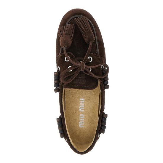 26FW 미우미우 스웨이드 태슬 장식 덱 슈즈 5D518EF005054 Brown - MIU MIU