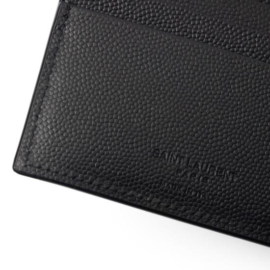26SS 생로랑 그랑 드 뿌드르 엠보스드 레더 이스트/웨스트 동전 반지갑 396303BTY0N Black - SAINT LAURENT