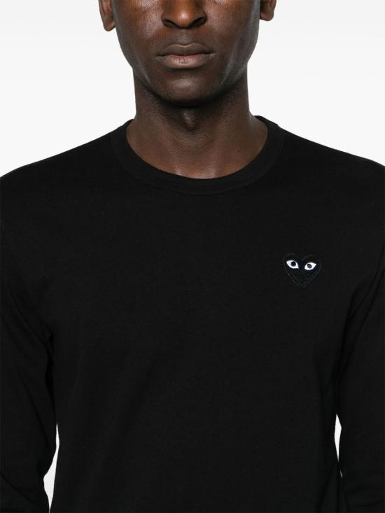 26FW 꼼데가르송 블랙하트 와펜 긴팔 티셔츠 AX T120 051 BLACK - COMME DES GARCONS
