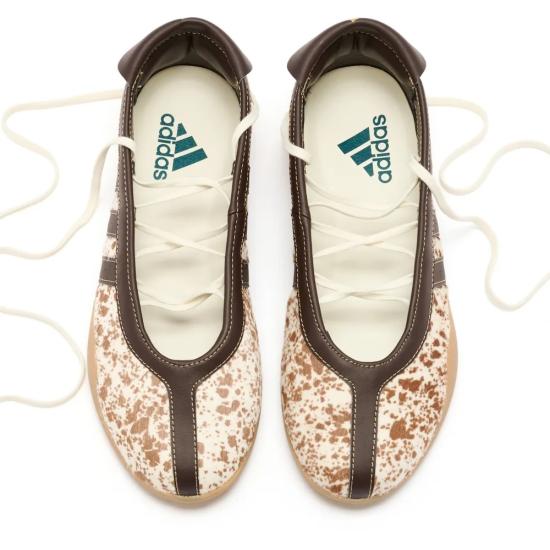 26FW 아디다스 스니커즈 KI0402 WHITE - ADIDAS