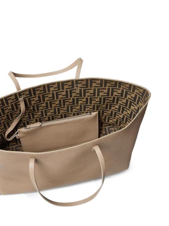 26FW 펜디 미디엄 롤 토트백 8BH444B1E7F1XR8 Neutrals - FENDI