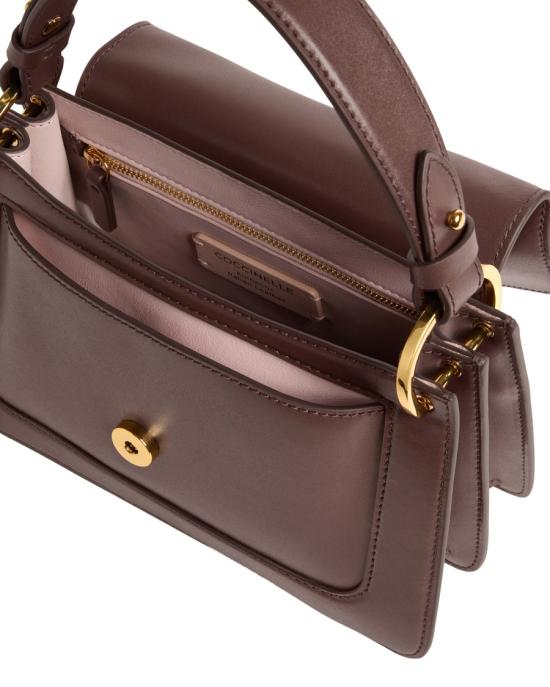 26FW 코치넬리 숄더백 6801503 Grey - COCCINELLE