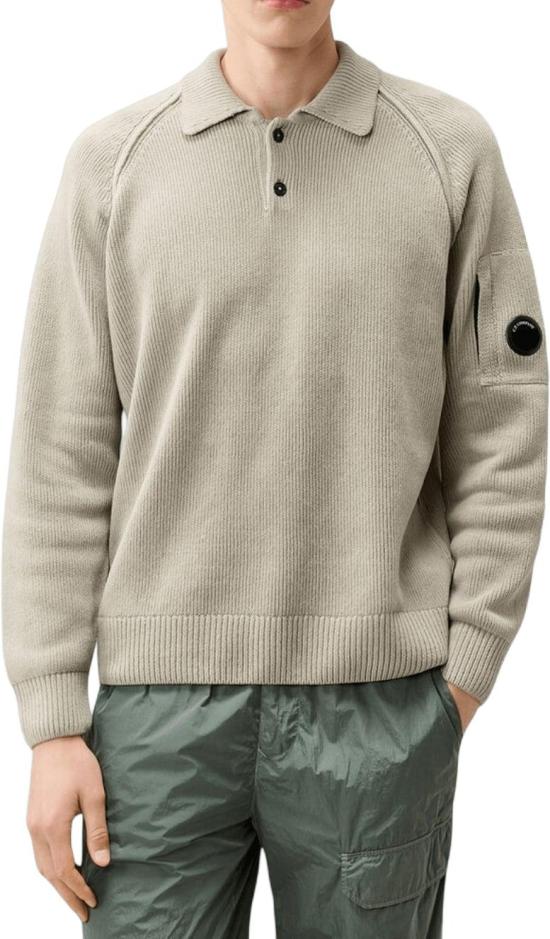 26FW 씨피 컴퍼니 폴로 티셔츠 CPCOMPANY21CMKN198A005558G936CHENILLECOTTONLENSPOLOSHIRTPOLOSHIRTSKNITLIGHTGREY TAUPE - C.P. COMPANY