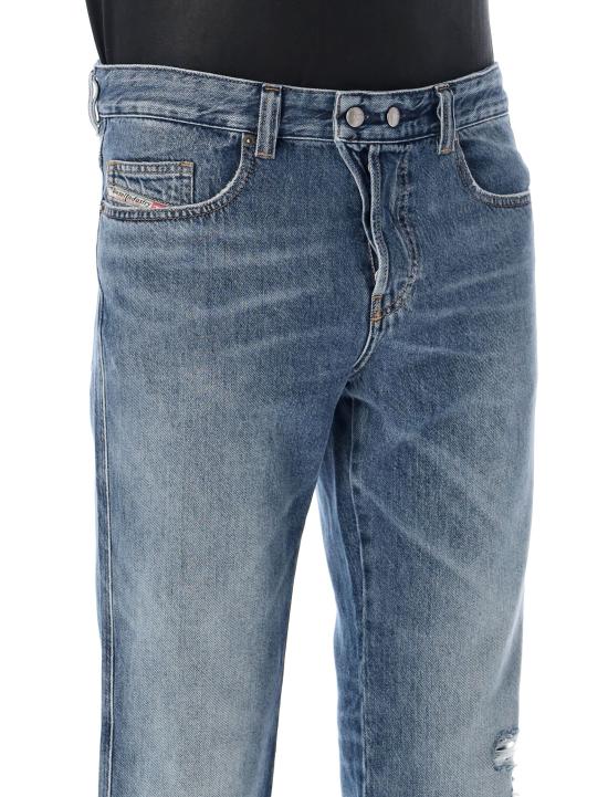 26FW 디젤 데님 팬츠 A2347909P61 01 MID BLUE - DIESEL