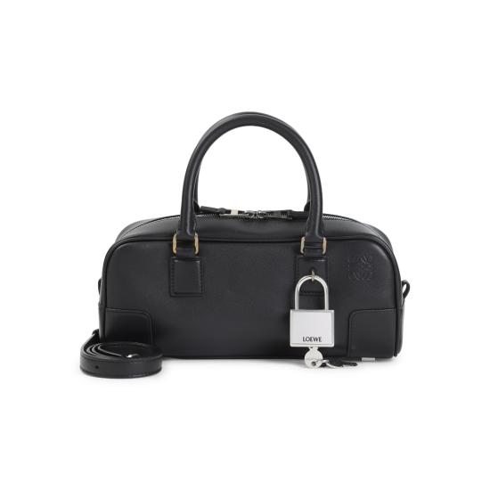 26FW 로에베 아마조나 23 크롭 백 샤이니 카프스킨 A039N23X07 1100 BLACK - LOEWE