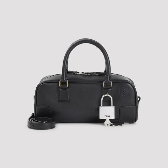 26FW 로에베 아마조나 23 크롭 백 샤이니 카프스킨 A039N23X07 1100 BLACK - LOEWE