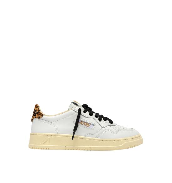 26FW 오트리 메달리스트 로우 레더 스니커즈 AULWOC02 WHITE LEOPARD