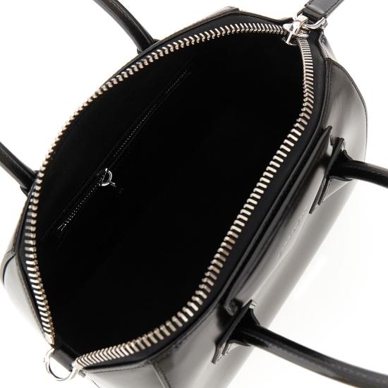 26FW 지방시 안티고나 레더 토트백 BB5149B1R0 Black - GIVENCHY