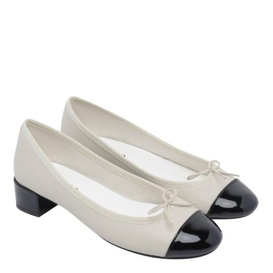 26FW 레페토 플랫 슈즈 V4276VVE 1465 White - REPETTO
