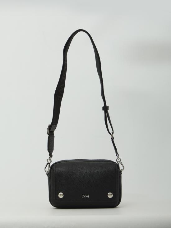 26FW 로에베 페블 스몰 메신저백 BANBPCBX04 BLACK