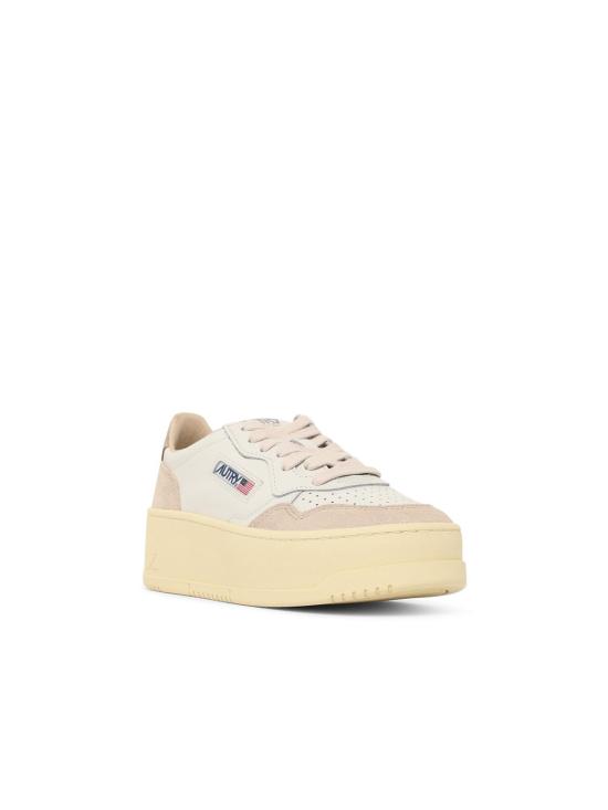 26FW 오트리 메달리스트 플랫폼 스니커즈 PTLWLS01 White - AUTRY