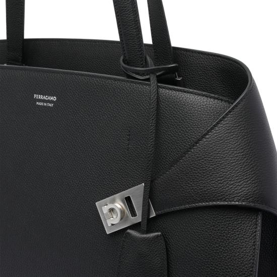 26FW 살바토레 페라가모 숄더백 787660 241813NERO Black - SALVATORE FERRAGAMO