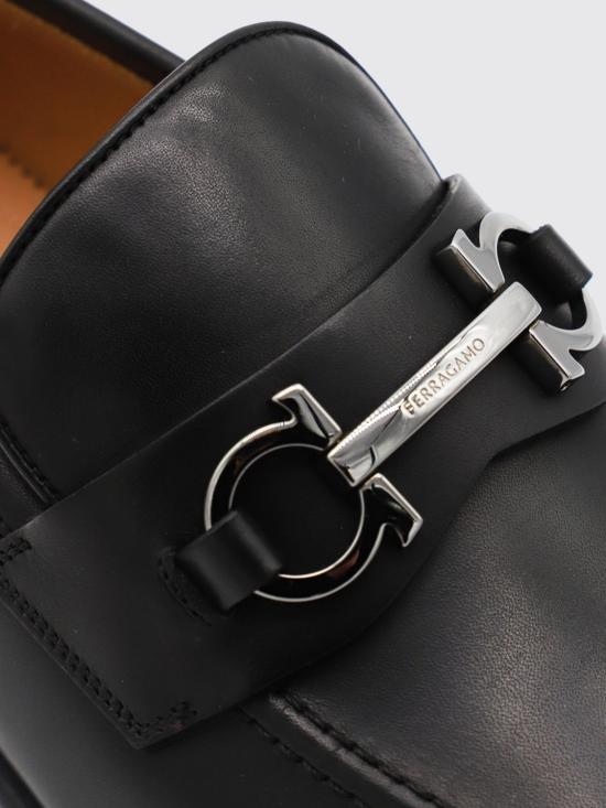 26FW 살바토레 페라가모 로퍼 021669 762636 Black - SALVATORE FERRAGAMO