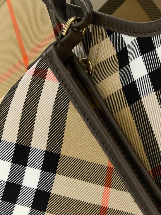 26FW 버버리 스몰 체크 토트백 8094685 Sand - BURBERRY