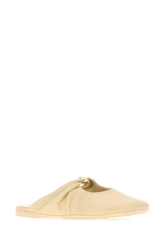 26FW 로에베 페블 소프트 나파 램스킨 뮬 페블 소프트 나파 램스킨 뮬 L616465X86 DOUGH BEIGE - LOEWE