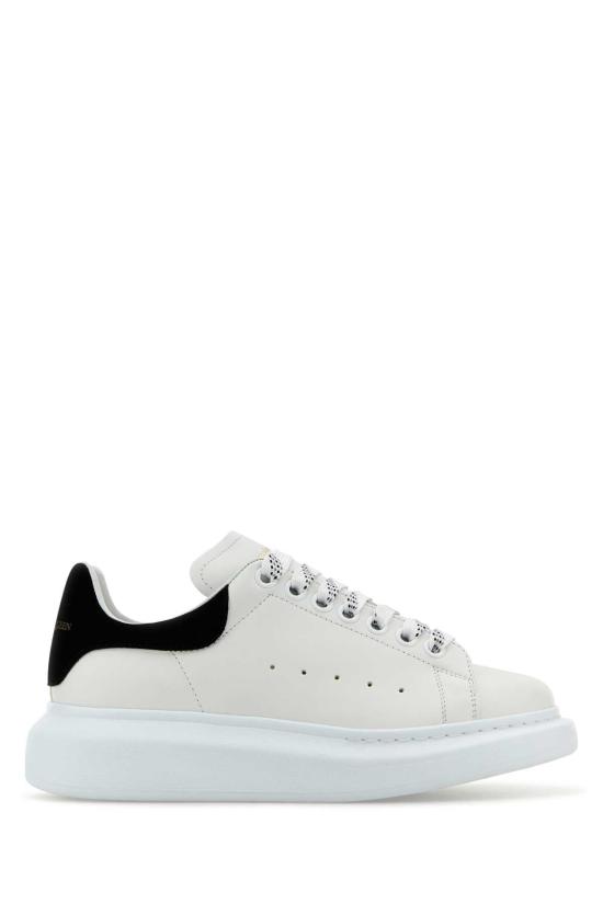 26FW 알렉산더 맥퀸 오버사이즈드 스니커즈 553770WIEF1 9061 WHITE