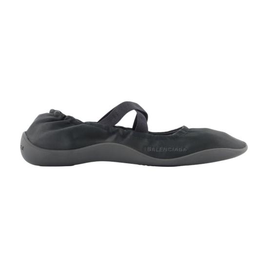 26FW 발렌시아가 플랫 슈즈 CONFIG CIAS25026 BLACK