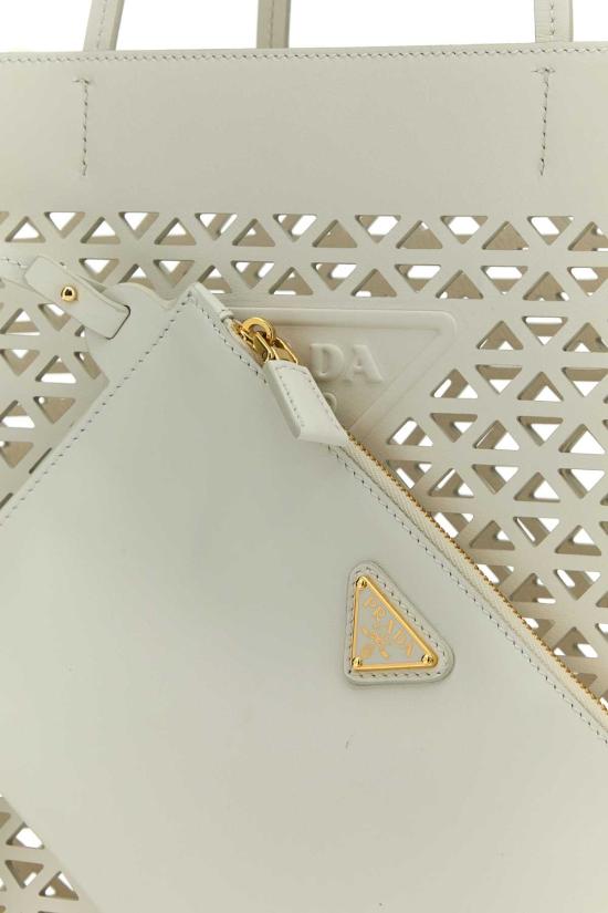 25FW 프라다 퍼포레이티드 라지 레더 토트백 1BG5032CY4 F0009 WHITE - PRADA