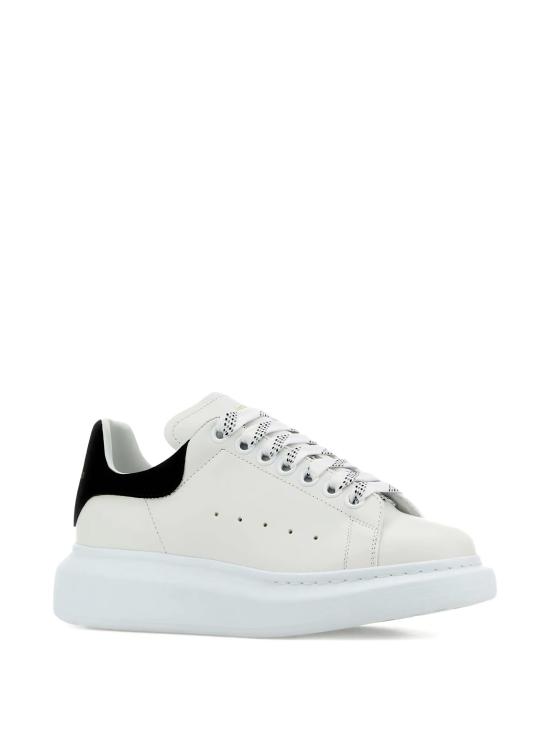 26FW 알렉산더 맥퀸 오버사이즈드 스니커즈 553770 WIAIH9061 WHITE BLACK - ALEXANDER MCQUEEN